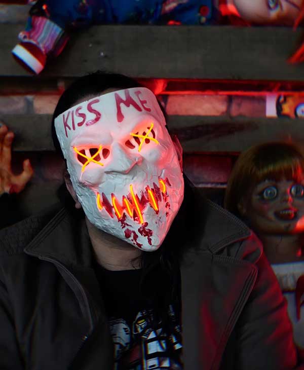 modelo de fantasia the purge Fantasia The Purge